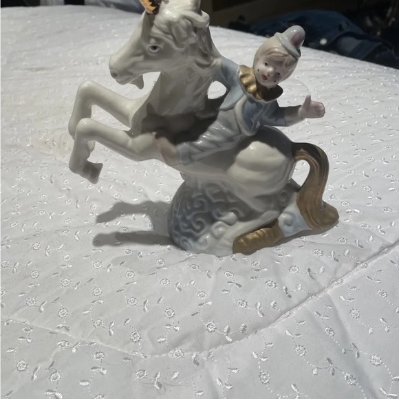 Vintage aldon fine porcelain unicorn and clown music figurine - Picture 3 of 6